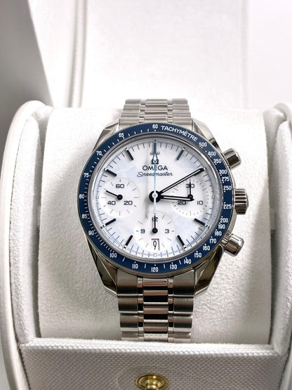 Omega Speedmaster 38 522.30.38.50.04.001