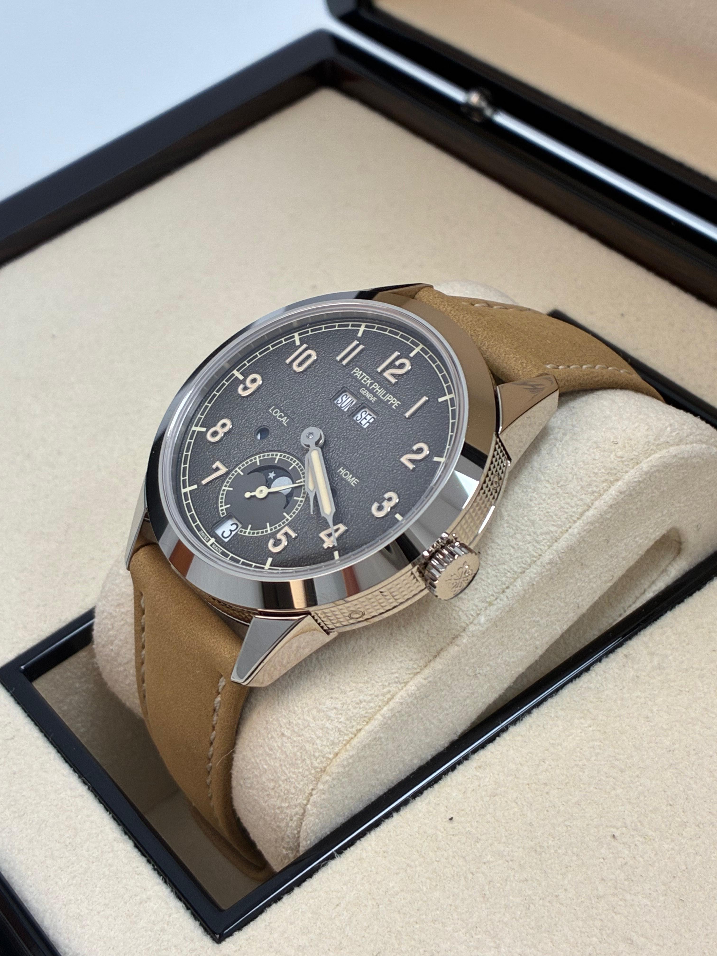 Patek Philippe Annual Calendar Travel Time  5326G-001 2025