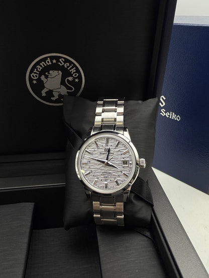 Grand Seiko Elegance 39,5 mm SBGJ249G 2023