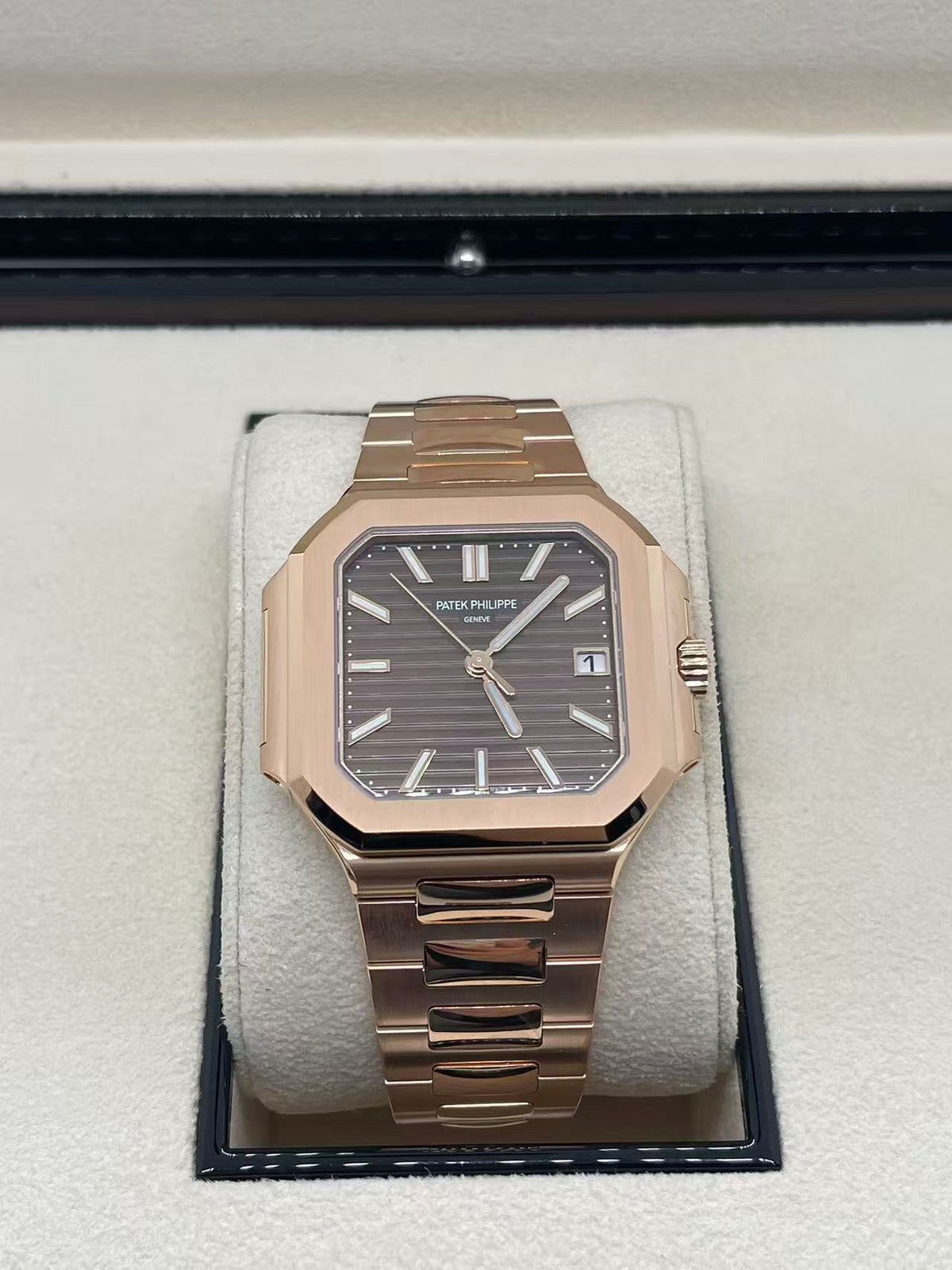Patek Philippe Cubitus 7128/1R-001  2025