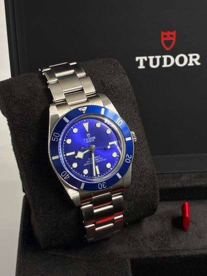 Tudor 79000b-0001 Black Bay 54 Manufacture Calibre MT5400 37mm steel case Steel bracelet 2026