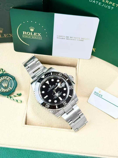 Rolex 116610 black oyster full links