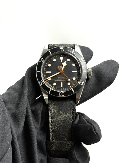 Tudor Black Bay 41 mm 79230N-0008 Schwarzes Leder 2024 HWN