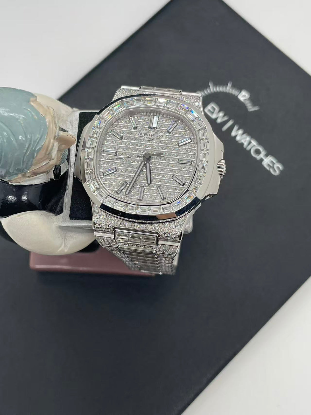 Patek Philippe Nautilus Ref. 5811/1460G-001 White Gold 2026