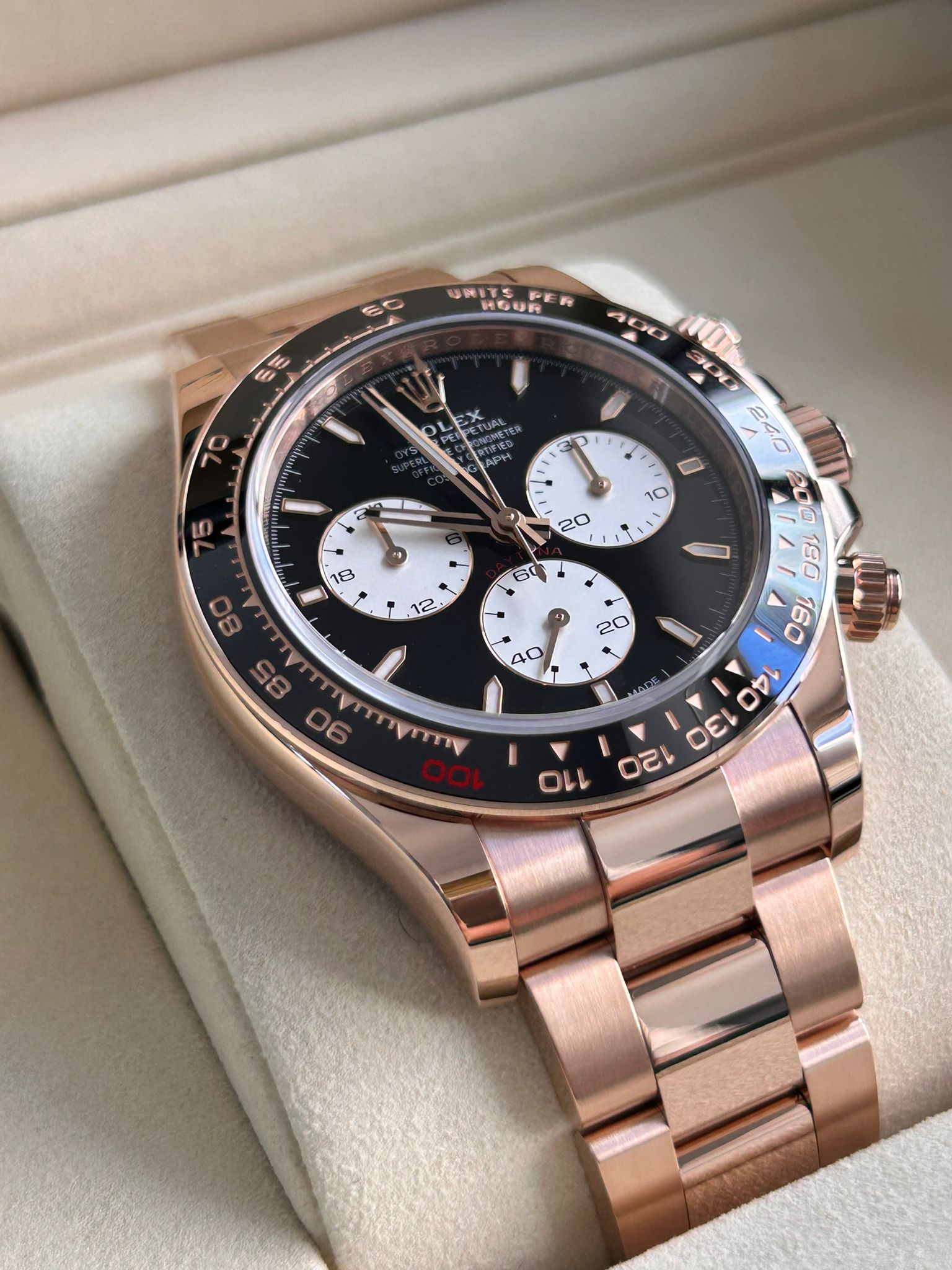 Rolex daytona 126525LN LEMANS