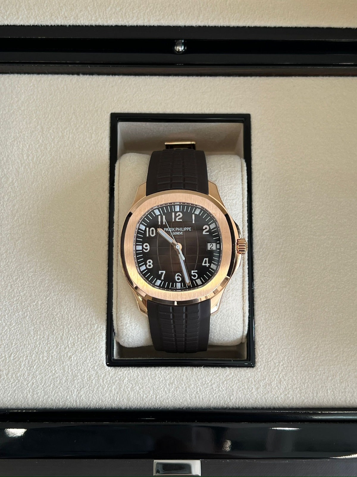 Patek Philippe Aquanaut 5167R-001 Rose Gold Brown Dial