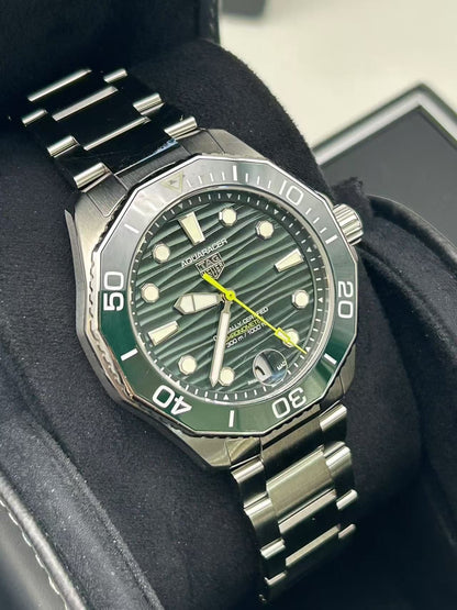 TAG Heuer Aquaracer Professional 300 Date WBP5116.BA0013
