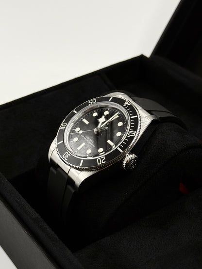TUDOR Black Bay  M7941A1A0NU-0002