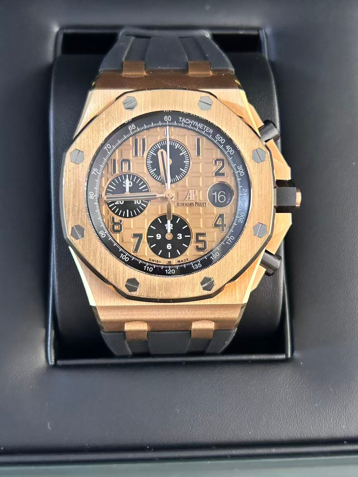 Audemars Piguet Royal Oak Offshore 26470OR.OO.A002CR.01 Naked