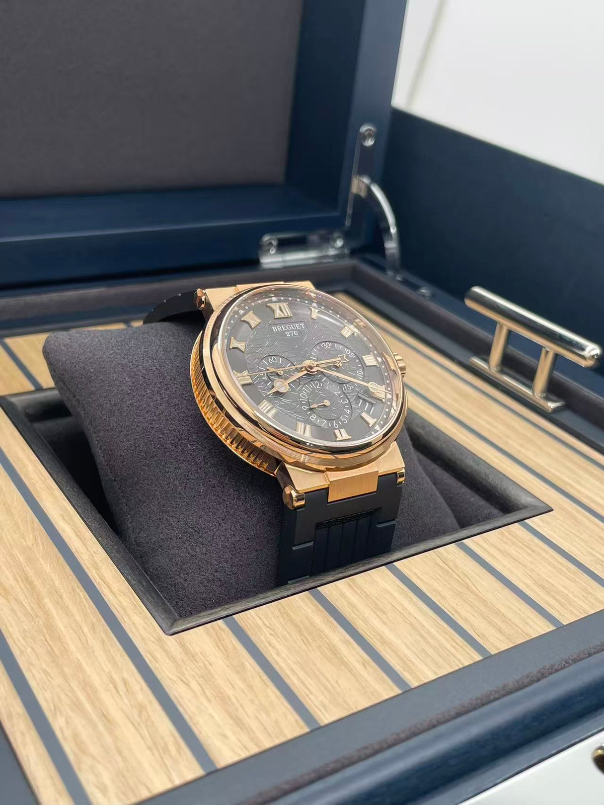 Breguet Marine Chronograph 5527BR/G3/5WV 2026