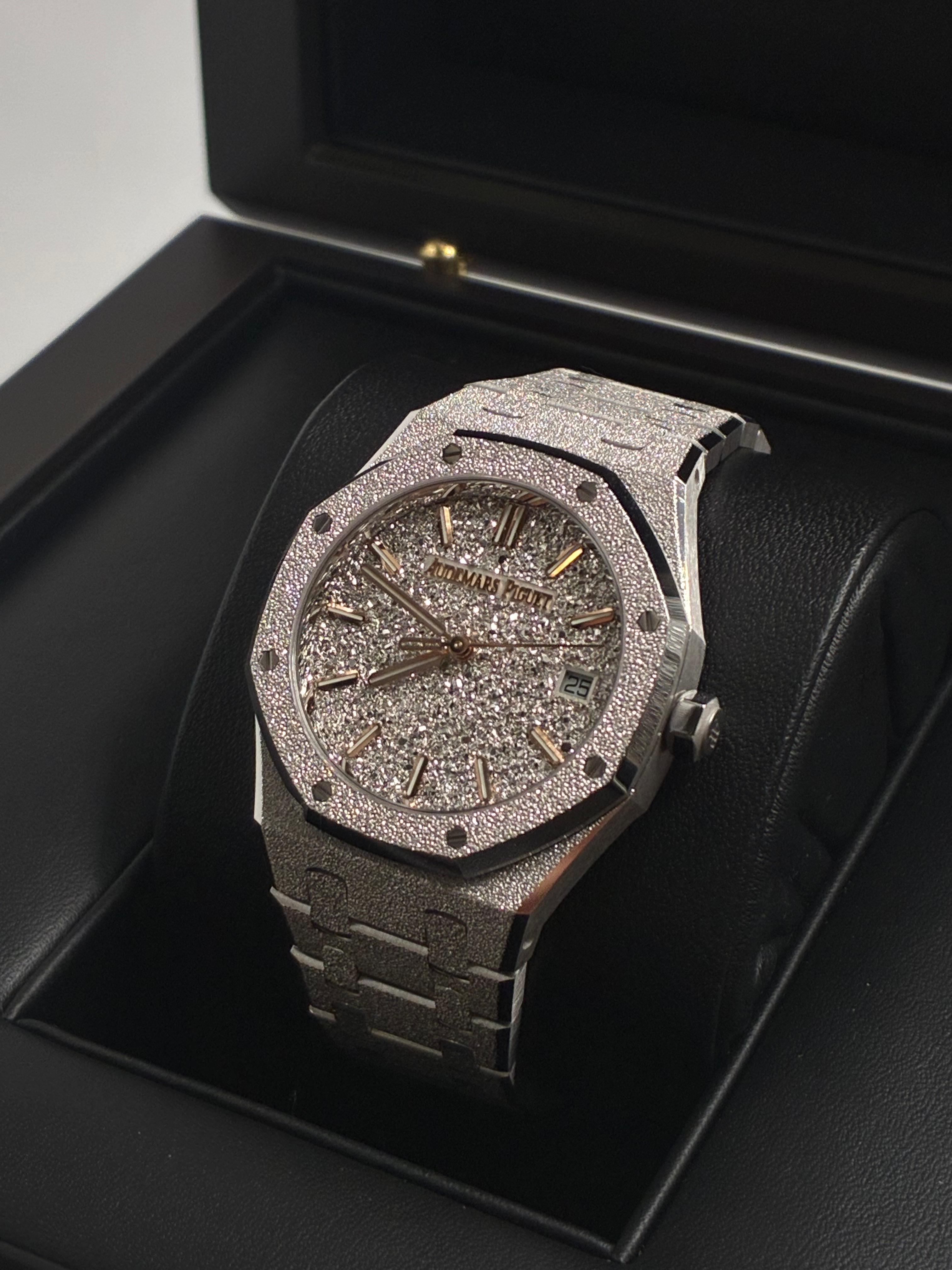 Audemars Piguet  77450bc.GG.1361BC.01