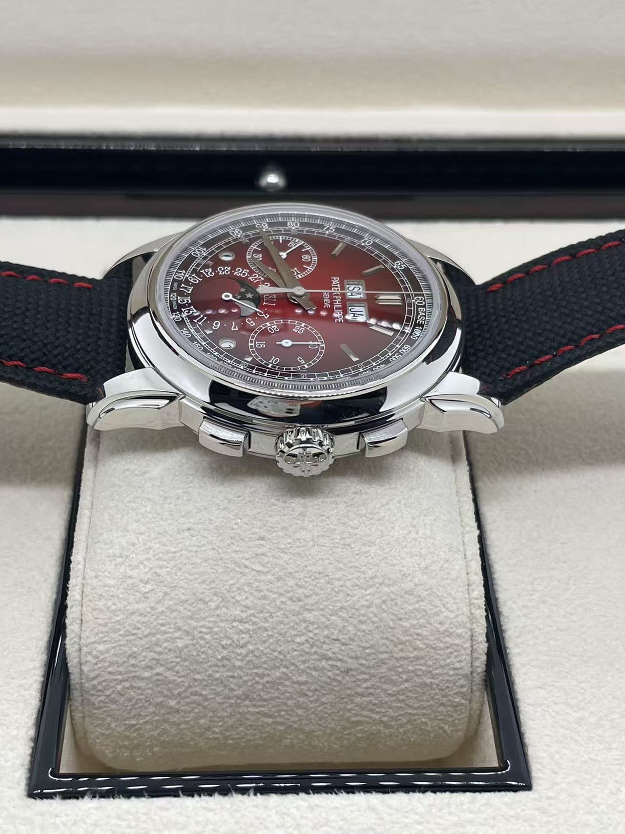 Patek Philippe Complications 5270P-017 2026