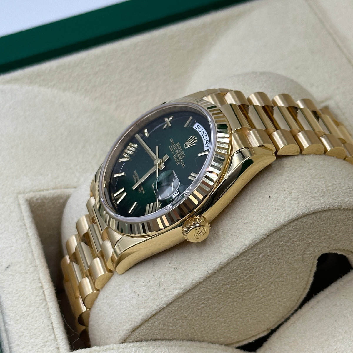 Rolex Day-Date 36 128238 Green Roman Ombre 2026