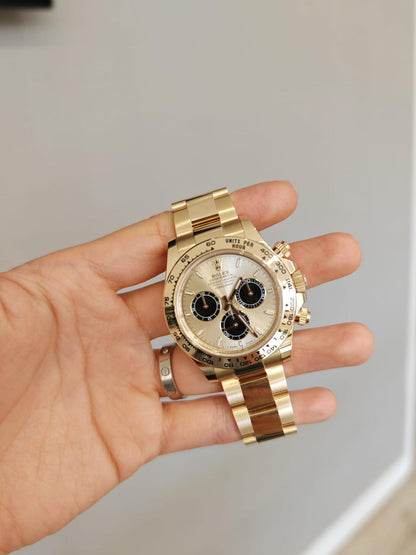 Rolex Cosmograph Daytona 126508 Golden und leuchtend schwarz