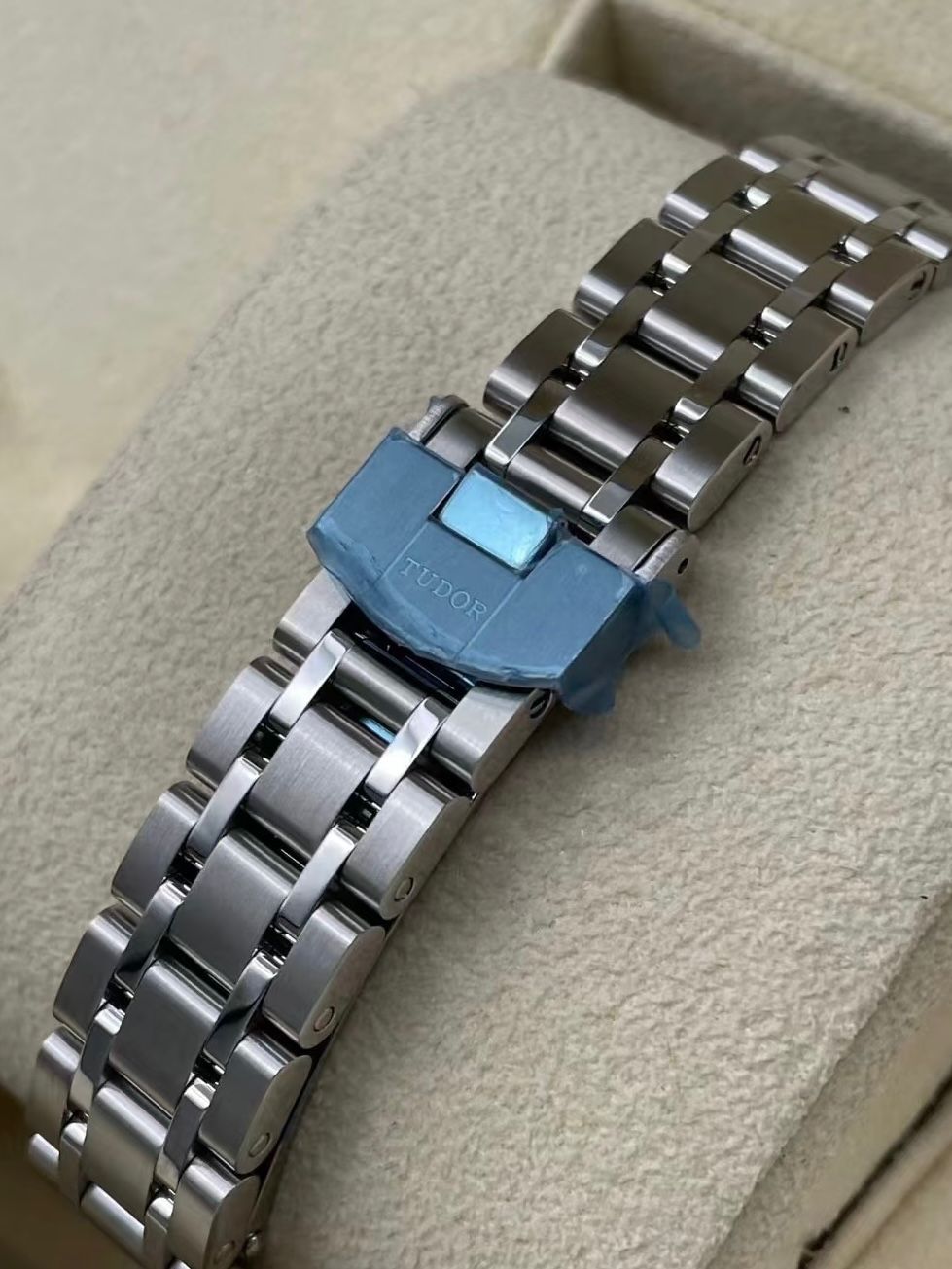 Tudor Royal Date 28 Edelstahl / Blau - Diamant M28300-0007