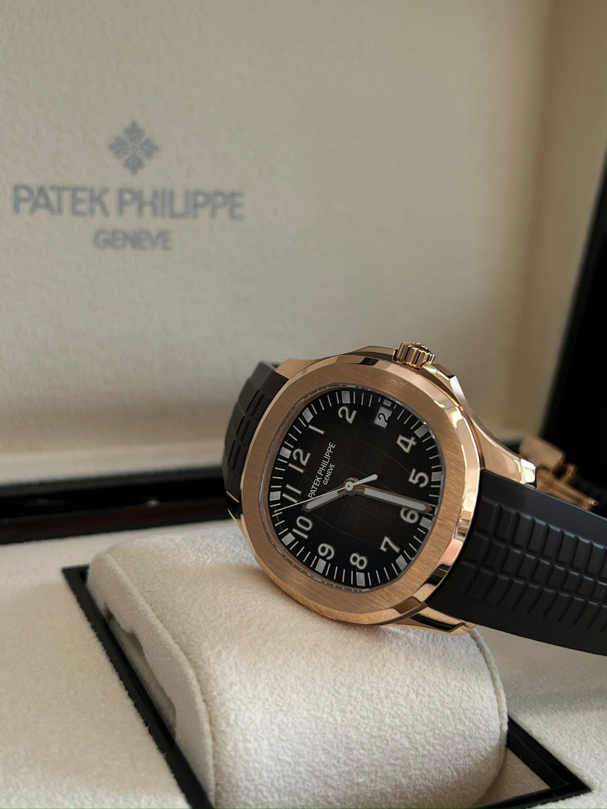 Patek Philippe Aquanaut 5167R-001 Rose Gold Brown Dial