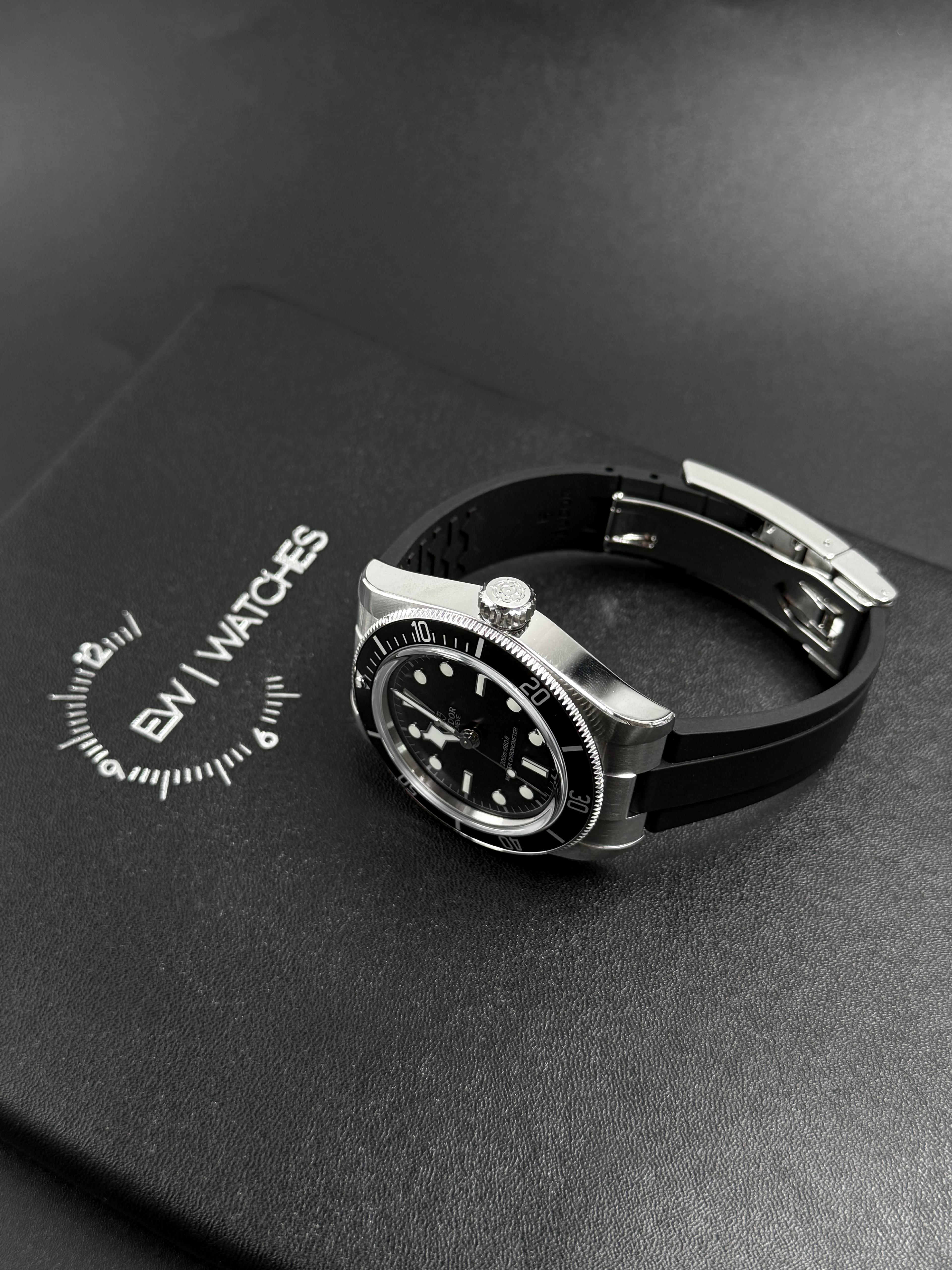 TUDOR Black Bay  M7941A1A0NU-0002