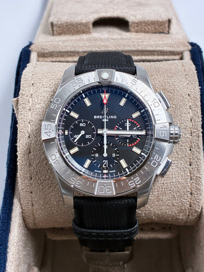 Breitling Avenger B01 Chronograph 44 AB0147101B1X1