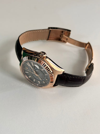 Rolex Sky-Dweller 326135 grey