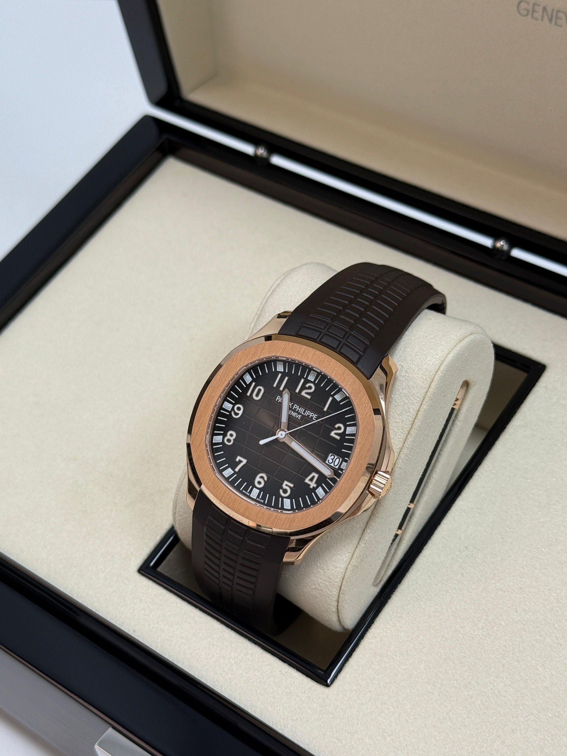 Patek Philippe Aquanaut 5167R-001 Rose Gold Brown Dial