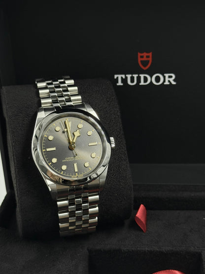 Tudor Black Bay M79660-0001 BLACK