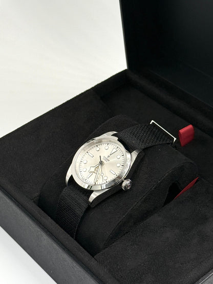 Tudor Black Bay 36 36mm 79500-0014 Silber gewebt 2023