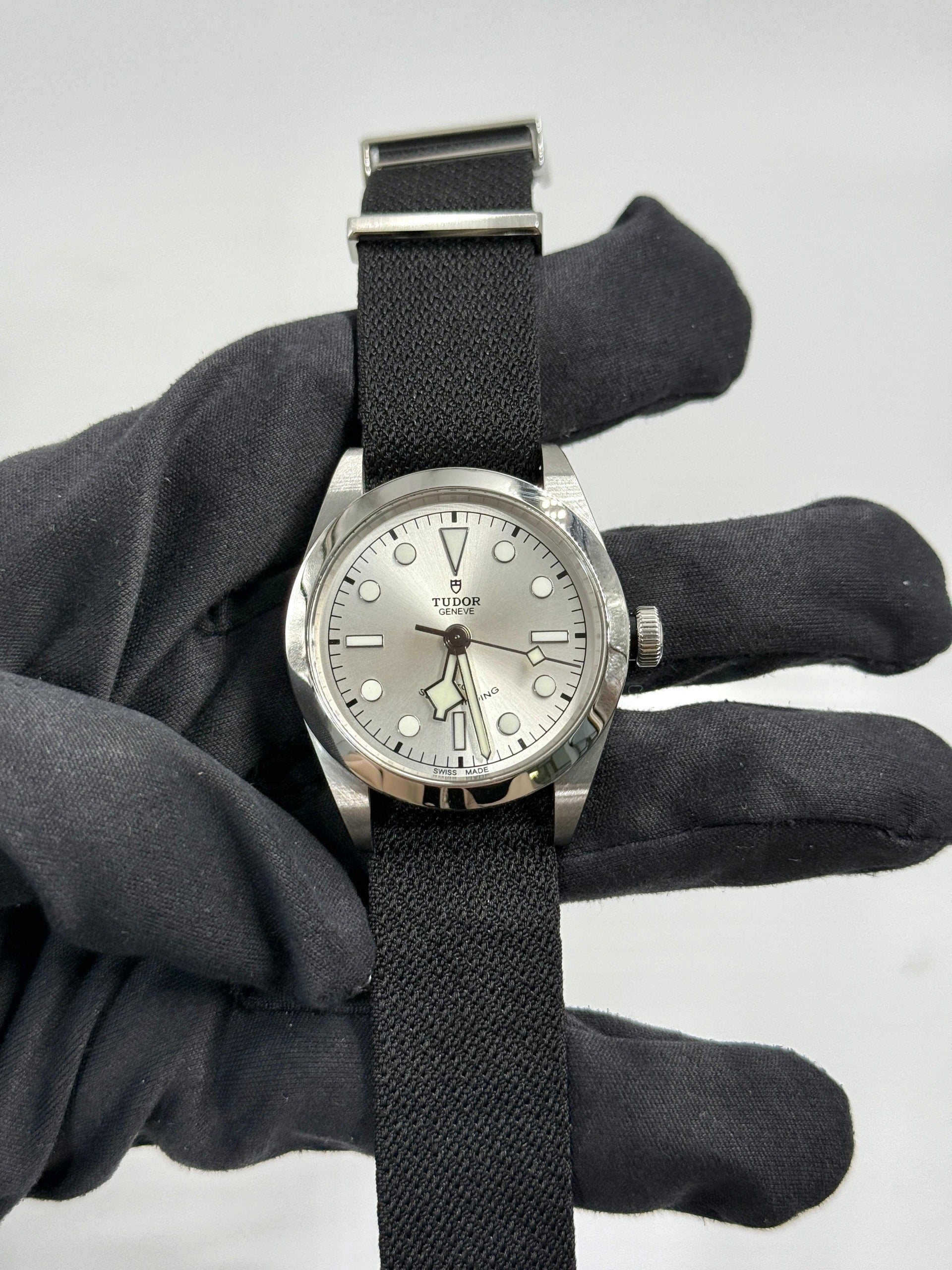 Tudor Black Bay 36 36mm 79500-0014 Silber gewebt 2023