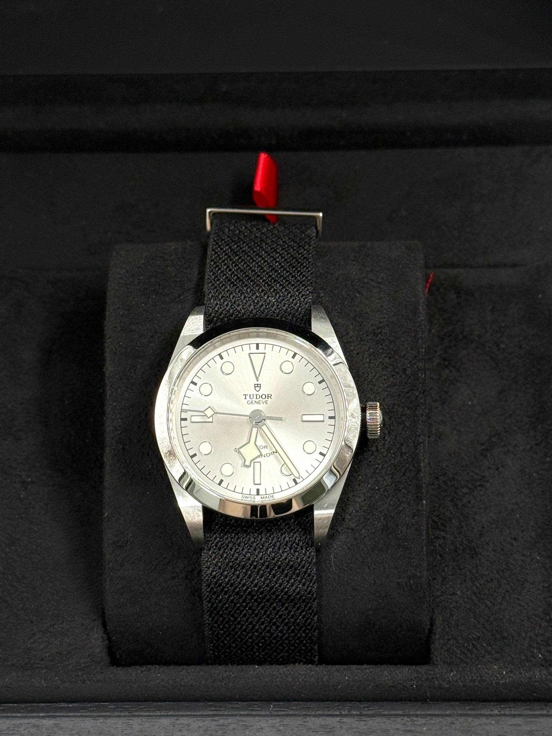 Tudor Black Bay 36 36mm 79500-0014 Silber gewebt 2023