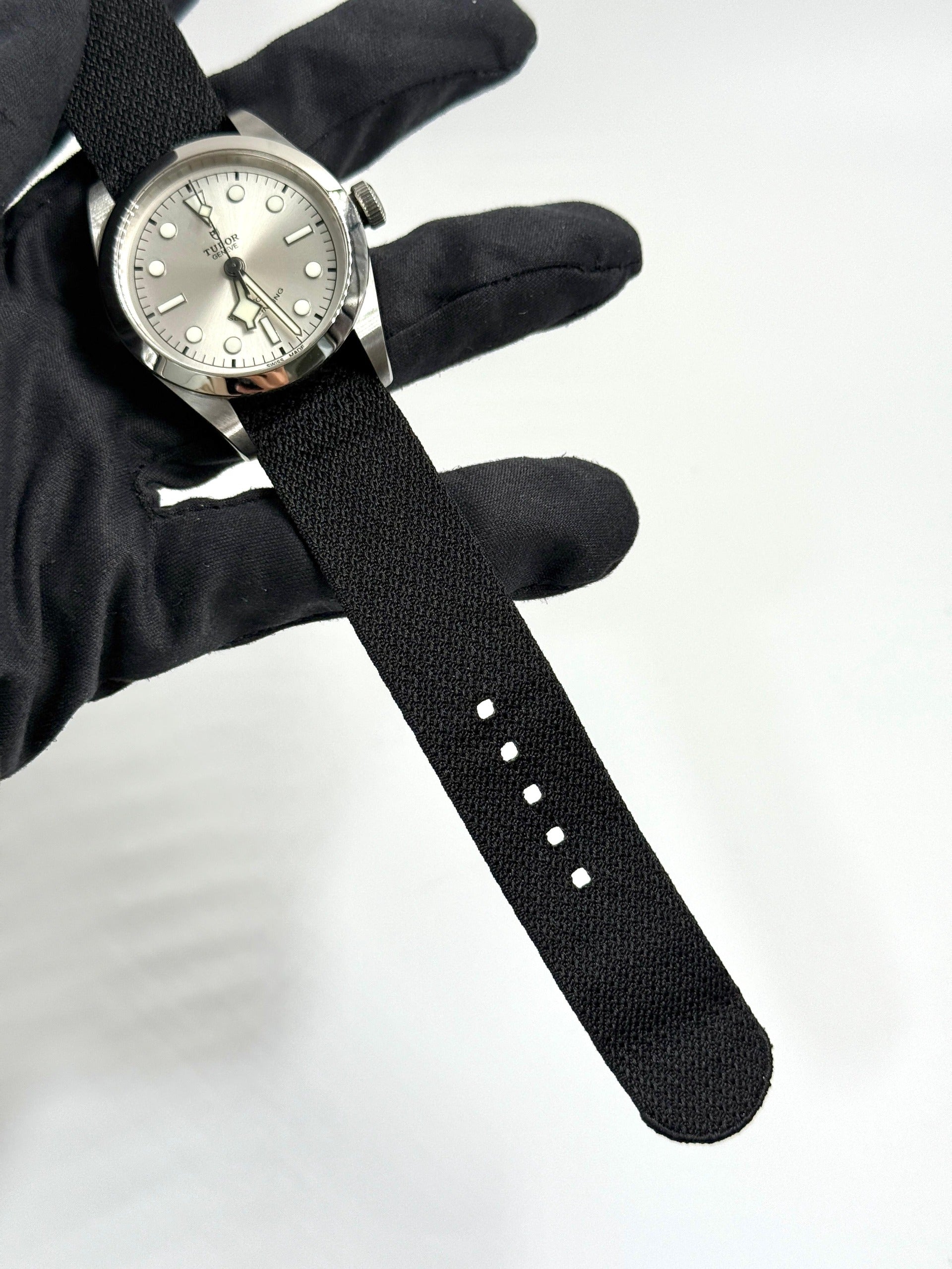 Tudor Black Bay 36 36mm 79500-0014 Silber gewebt 2023