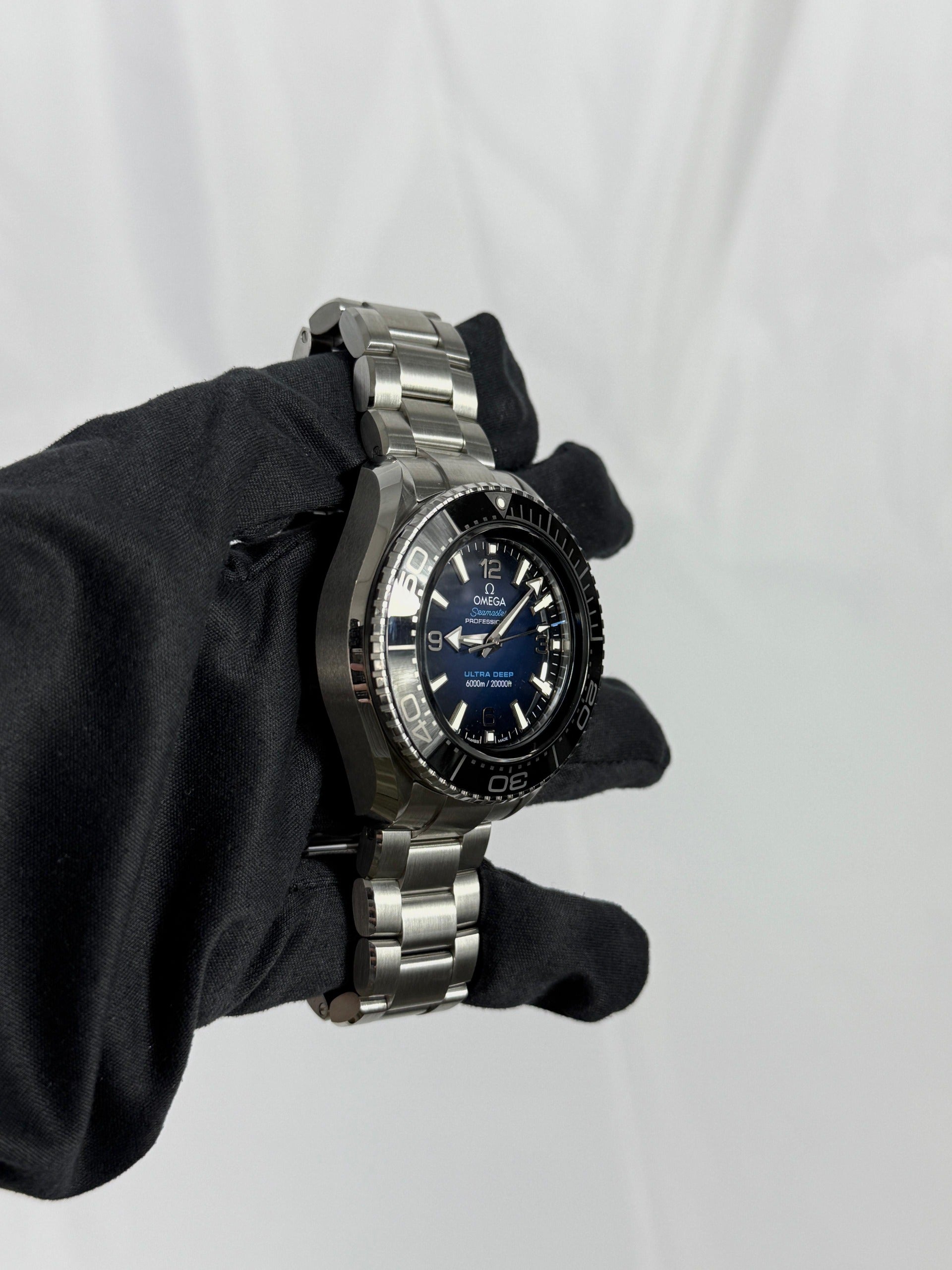 Omega Seamaster Planet Ocean 6000M 45,5 mm 215.30.46.21.03.001 2023