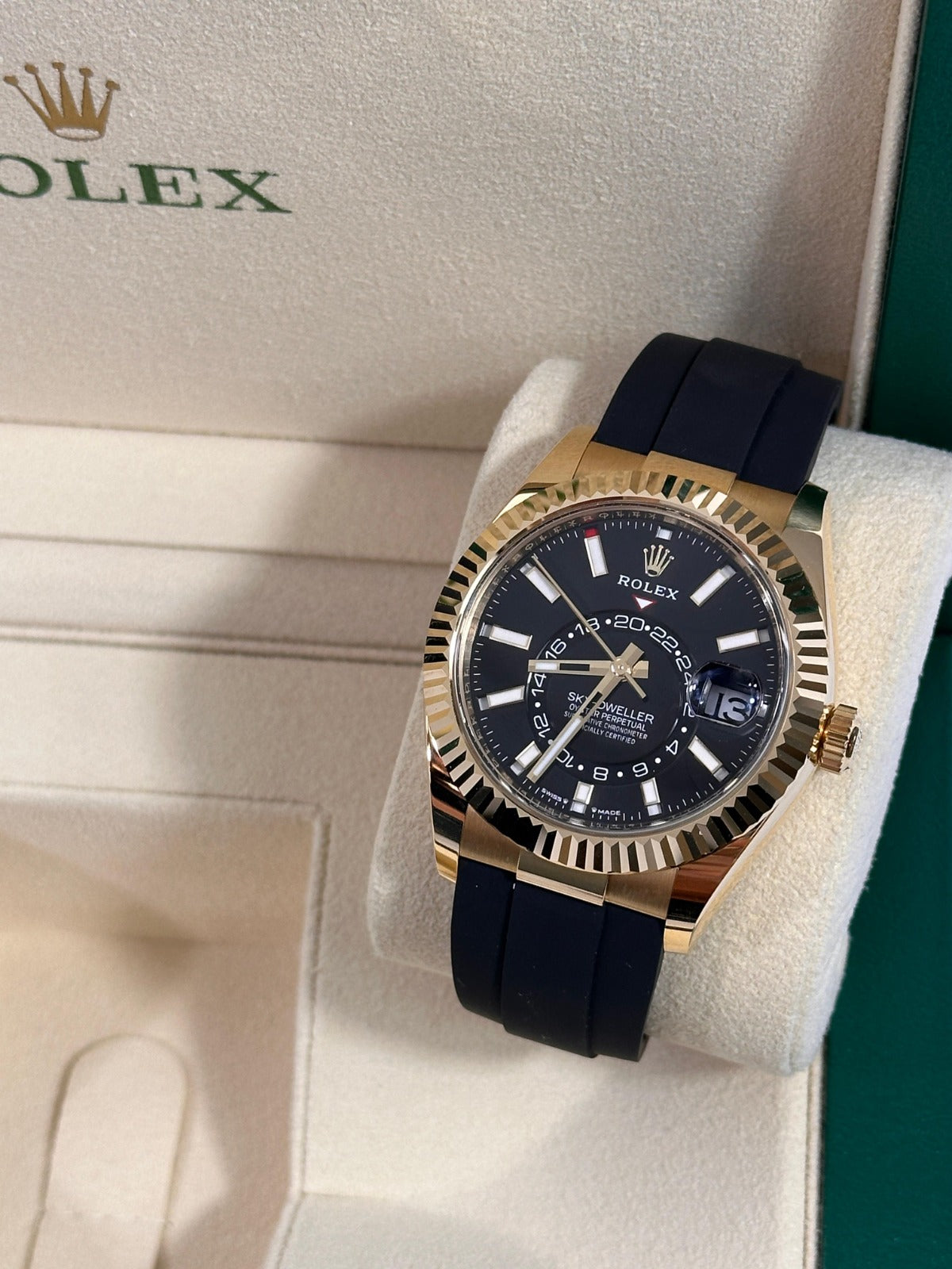 Rolex Sky-Dweller 42 mm 336238 Schwarz 2024