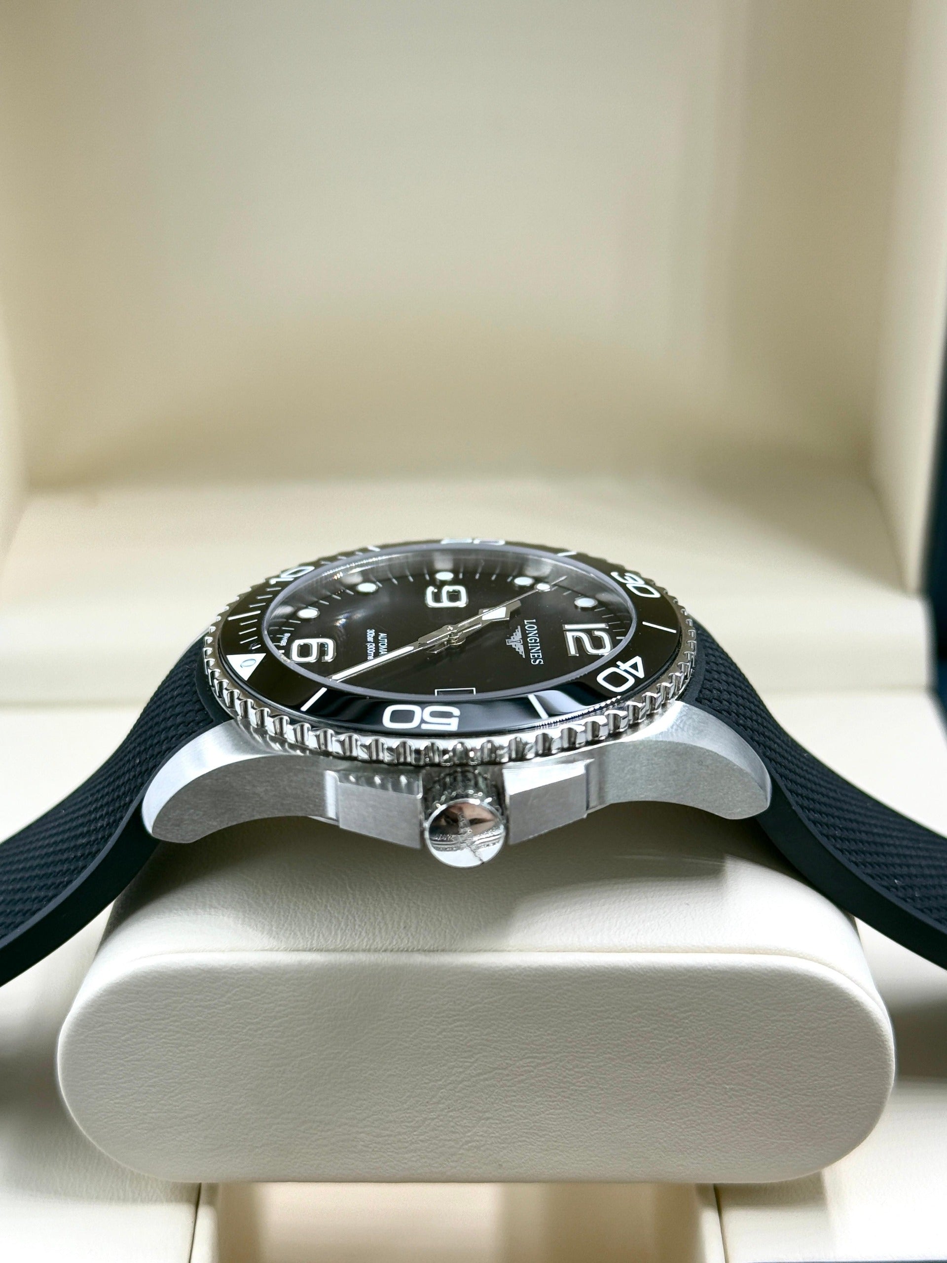 Longines HydroConquest  L37814569