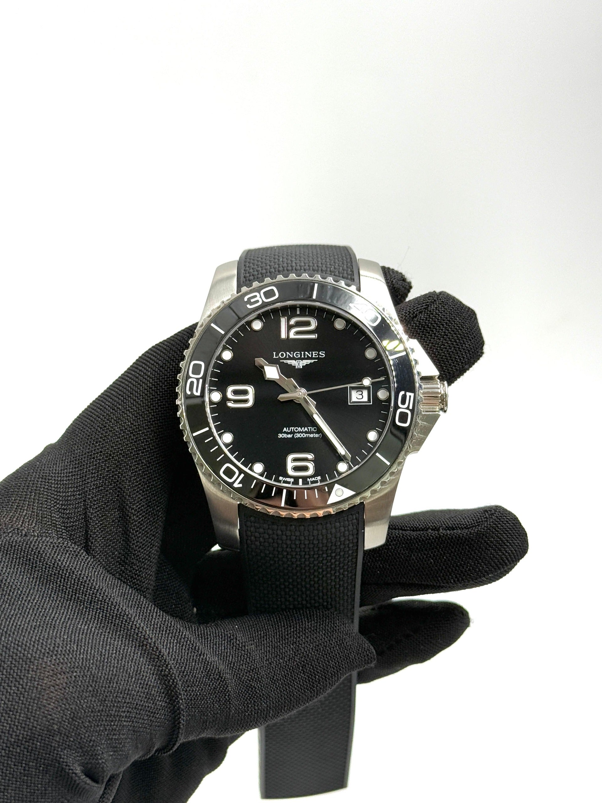 Longines HydroConquest  L37814569