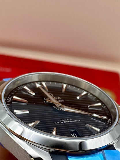 Omega 220.12.41.21.01.001 Seamaster Aqua Terra 150M Master Chronometer 41