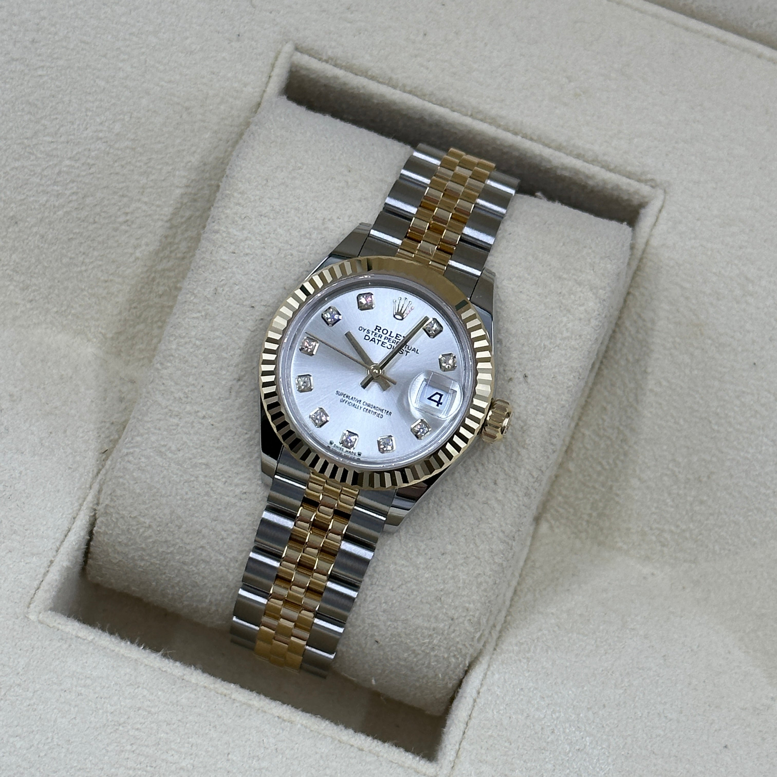 Rolex Lady-Datejust 28 279173G Silver Diamonds Jubilee 2026