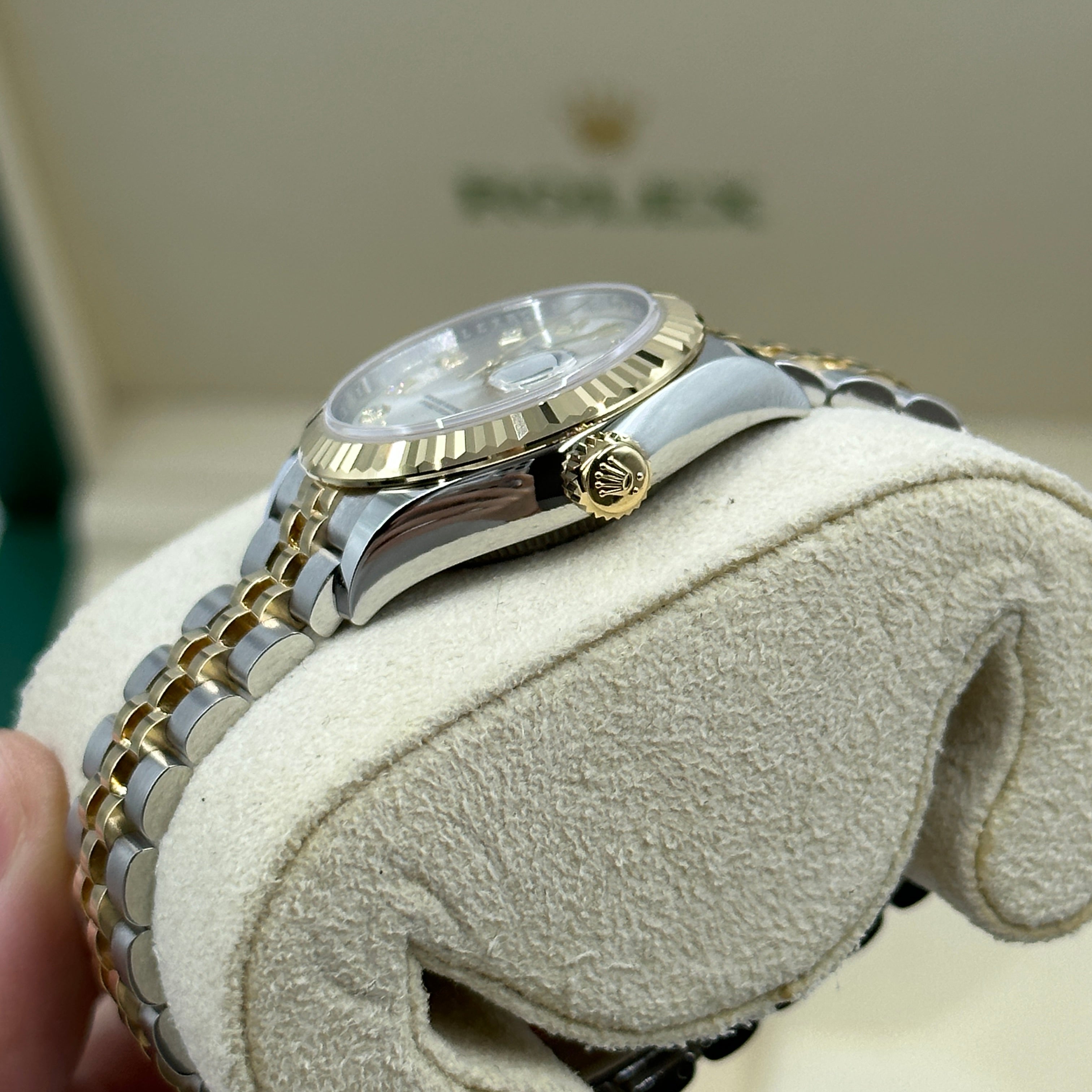 Rolex Lady-Datejust 28 279173G Silver Diamonds Jubilee 2026