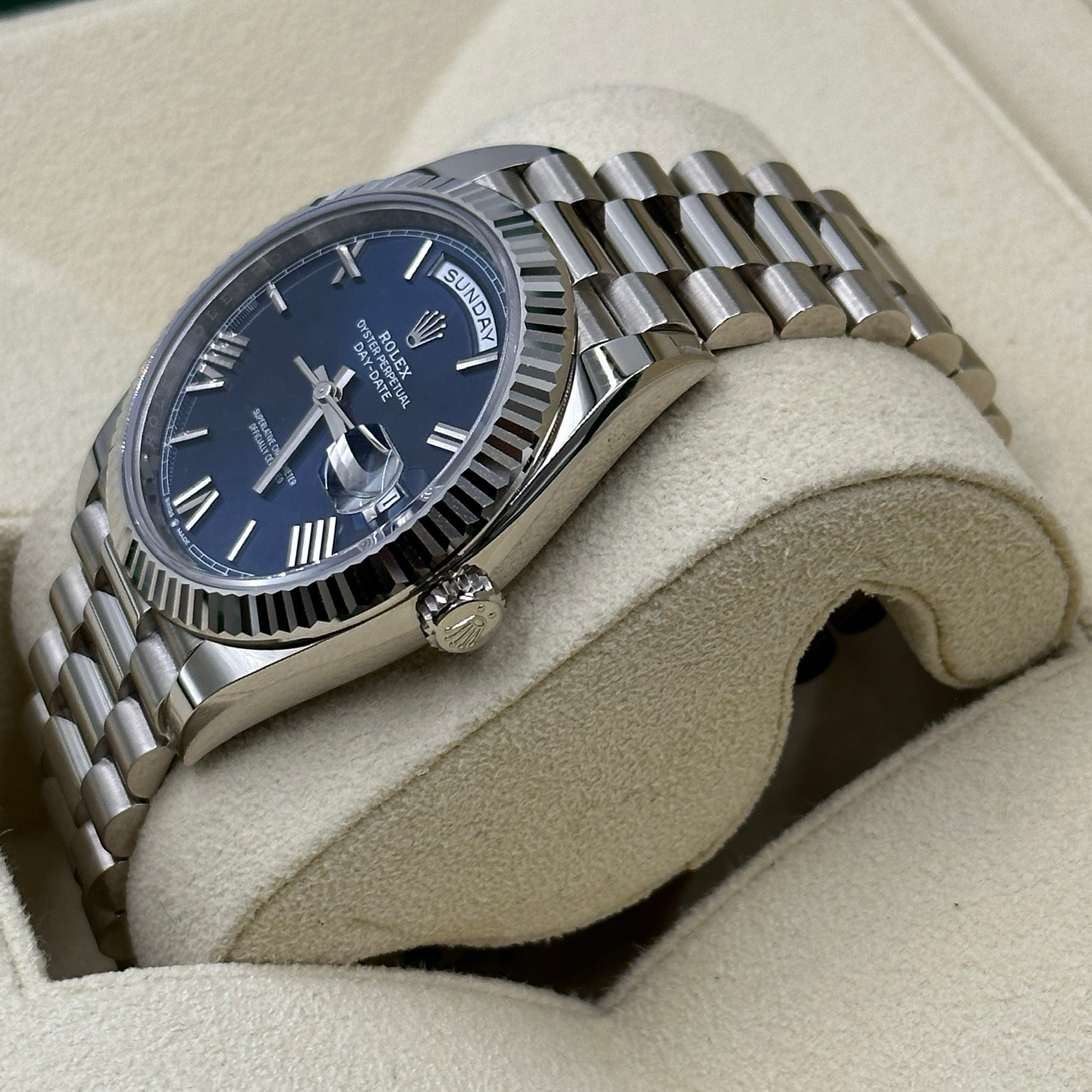 Rolex Day-Date 40 228239 Blue Ombre Roman 2025