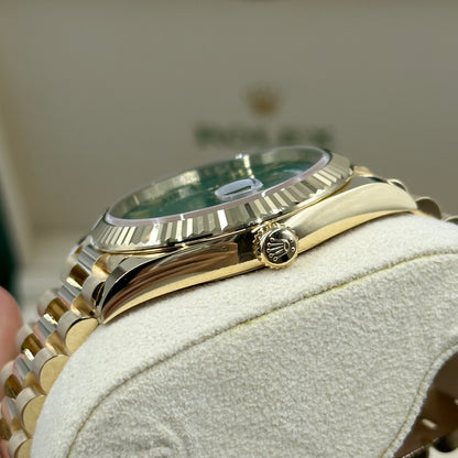 Rolex Day-Date 40 228238 GREEN ROMAN 2026