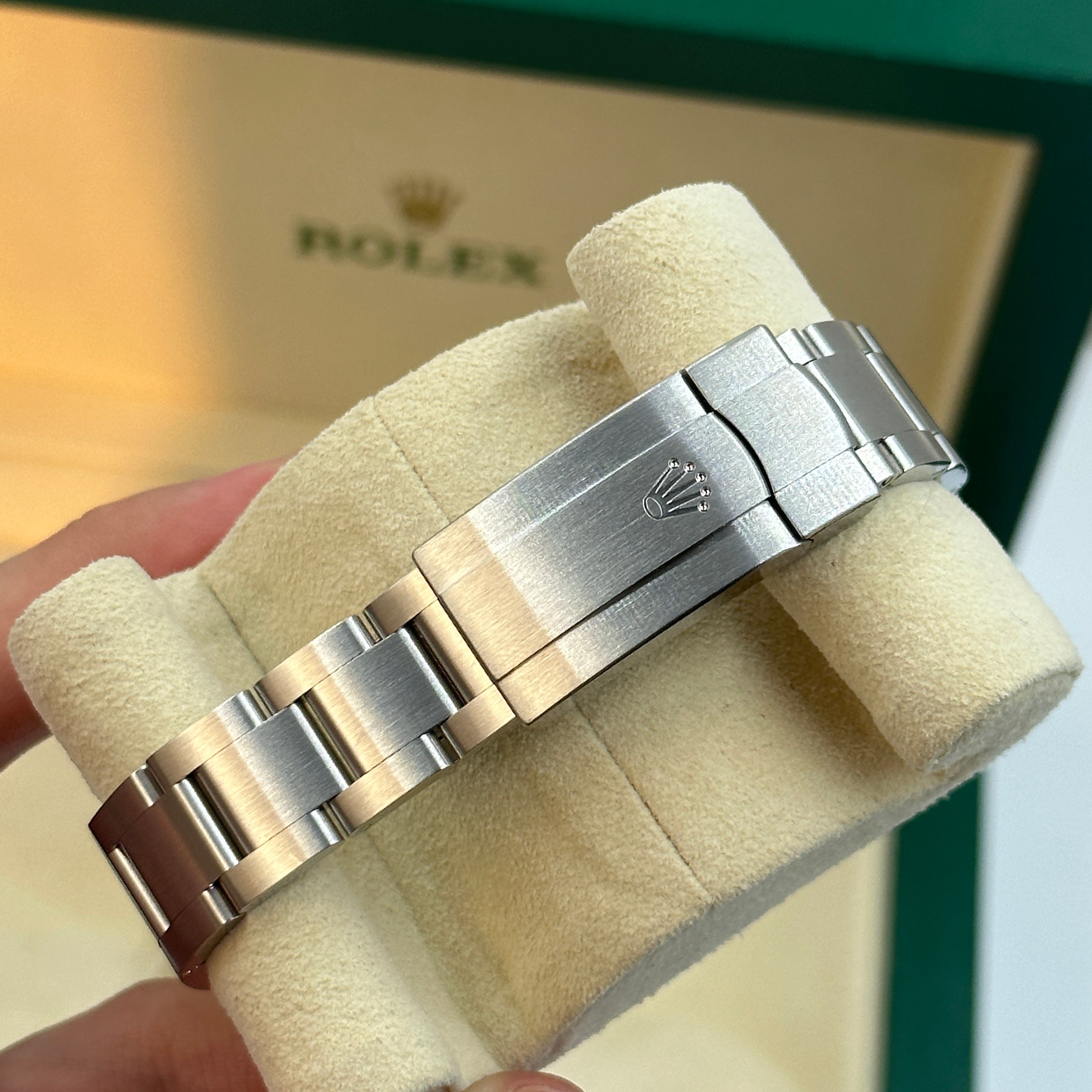 Rolex Oyster Perpetual 34 124200 Rosa 2025