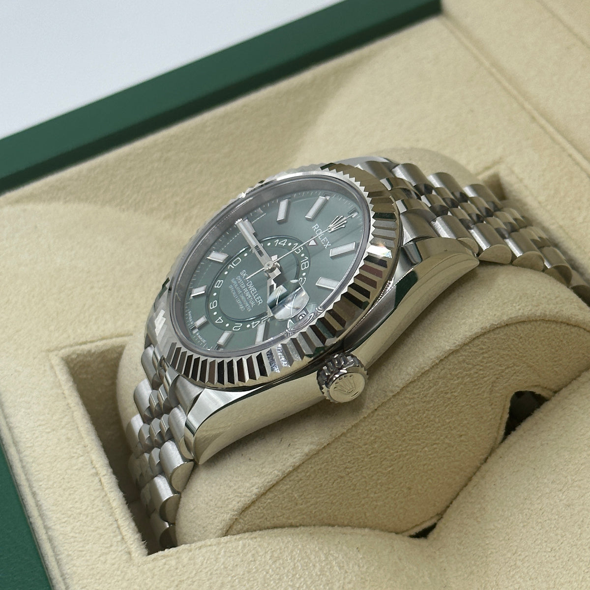 Rolex Sky-Dweller 336934 Green Jubilee 2026