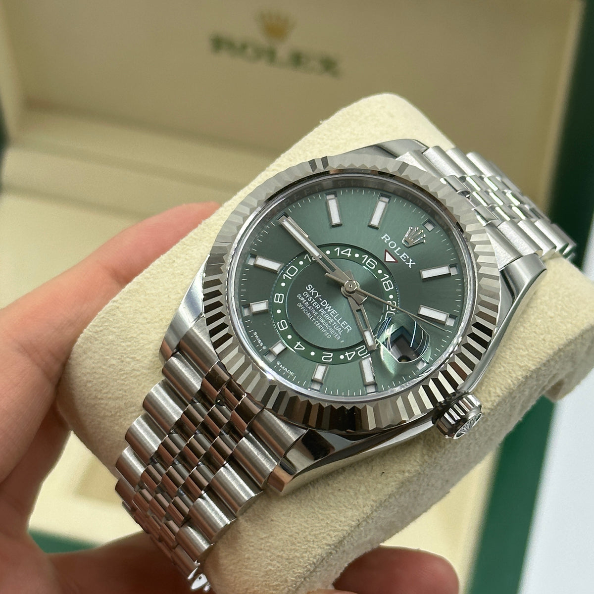 Rolex Sky-Dweller 336934 Green Jubilee 2026