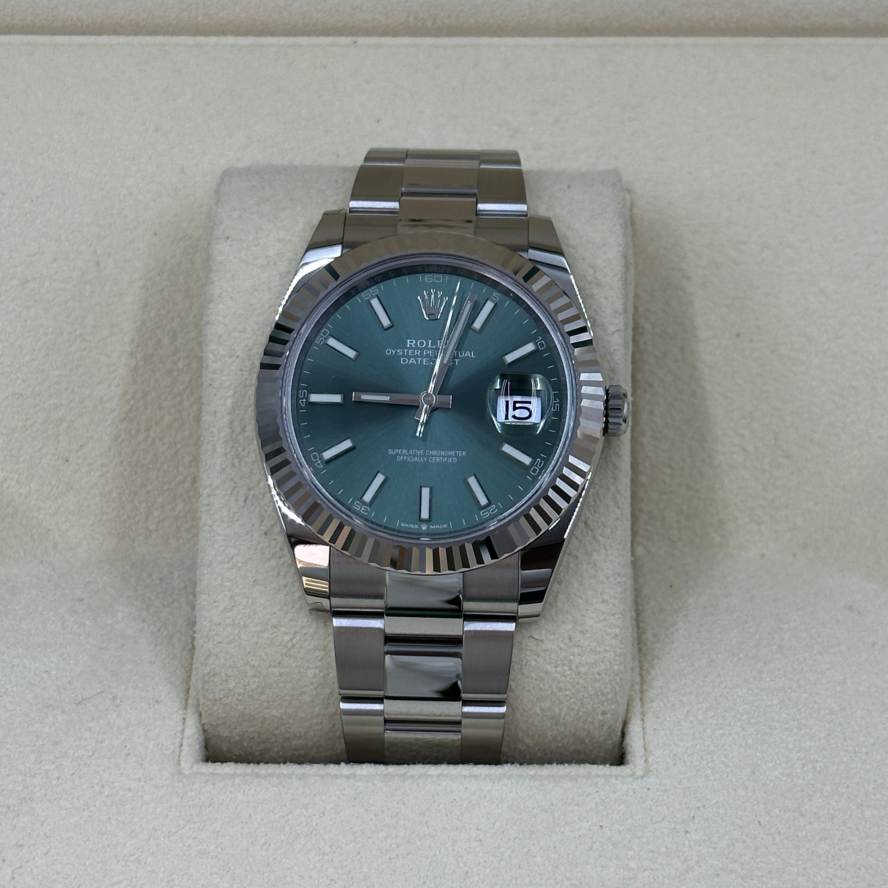 Rolex Datejust 41 126334 Mintgrüner Index Oyster 2025