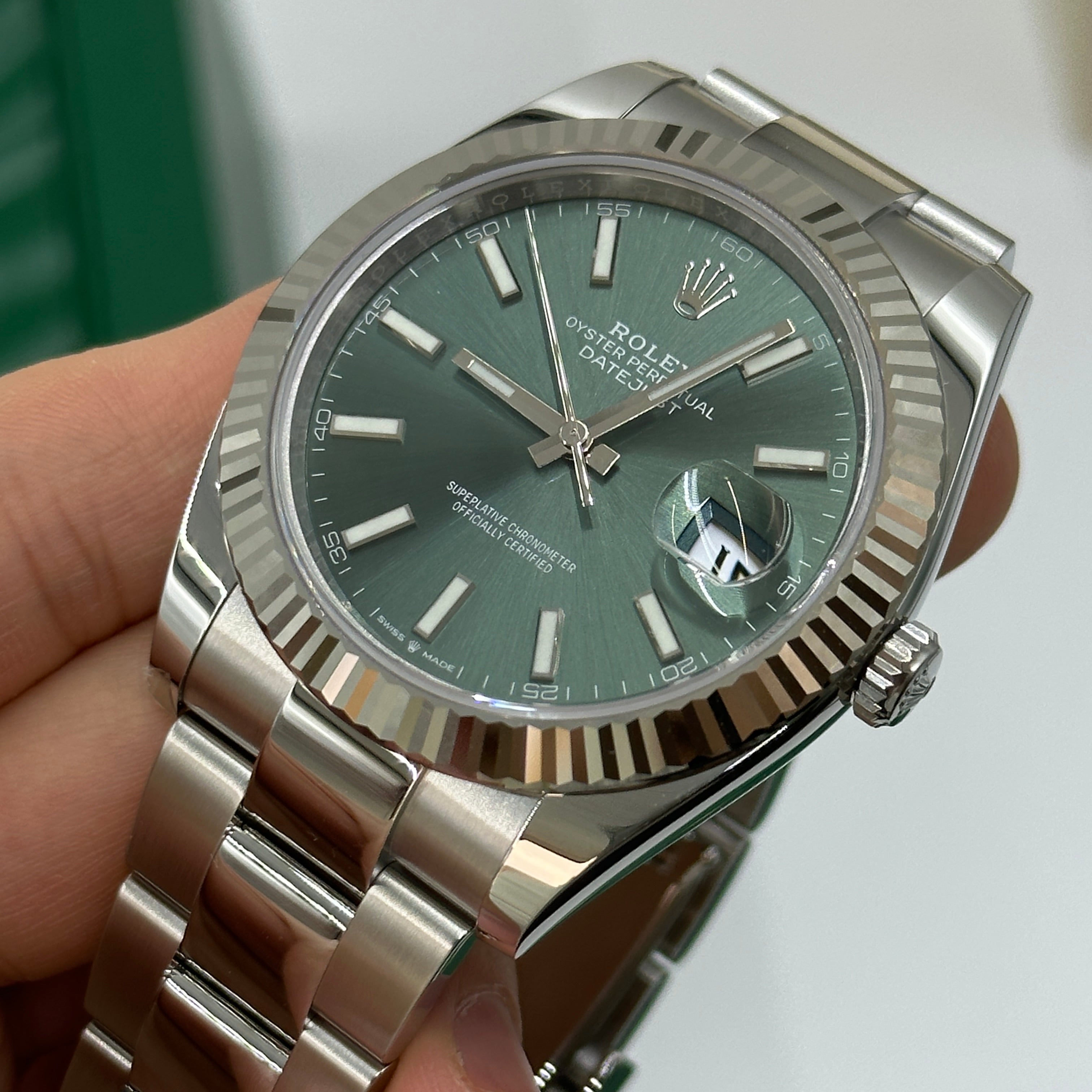 Rolex Datejust 41 126334 Mintgrüner Index Oyster 2025