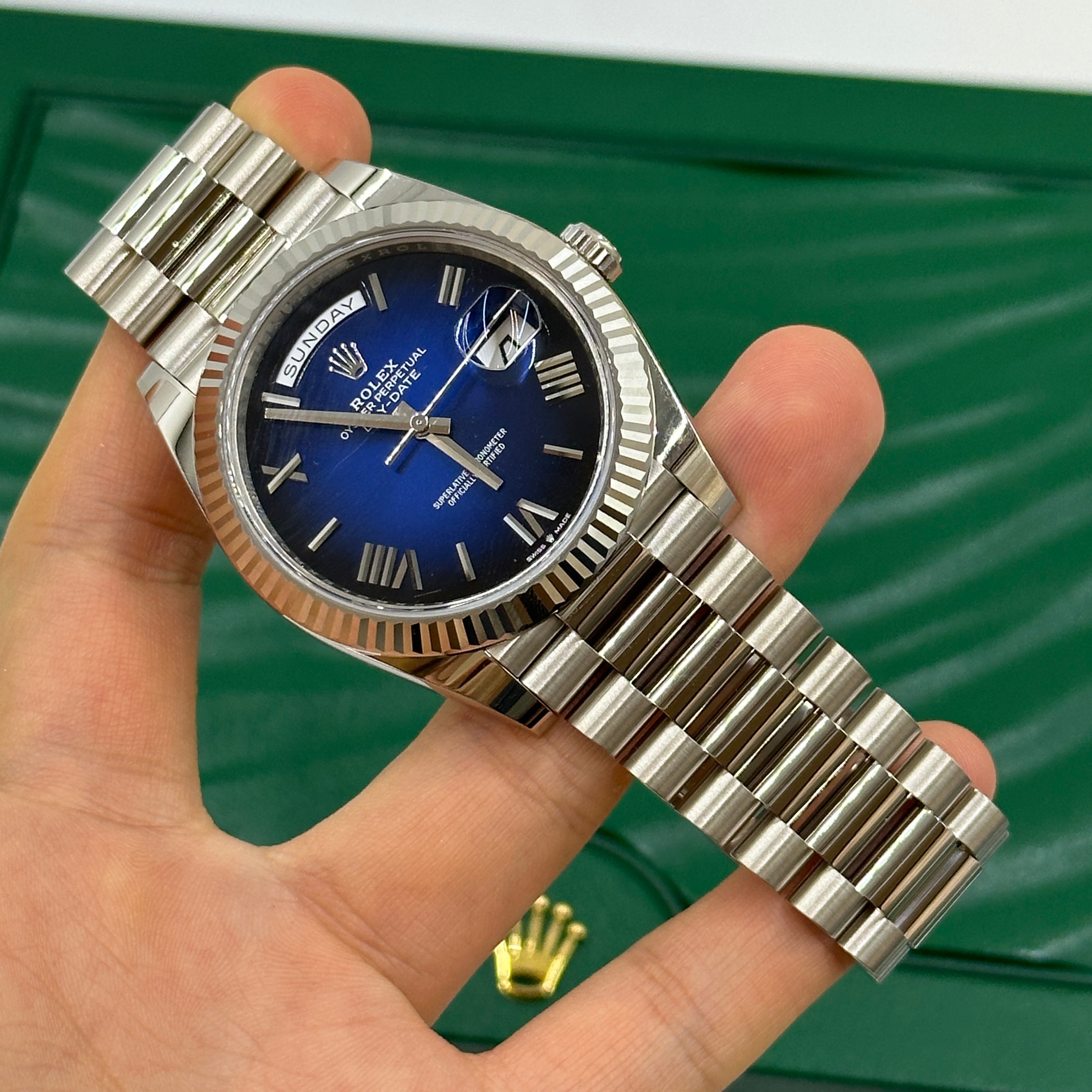 Rolex Day-Date 40 228239 Blue Roman Dial /ombré blue 2026