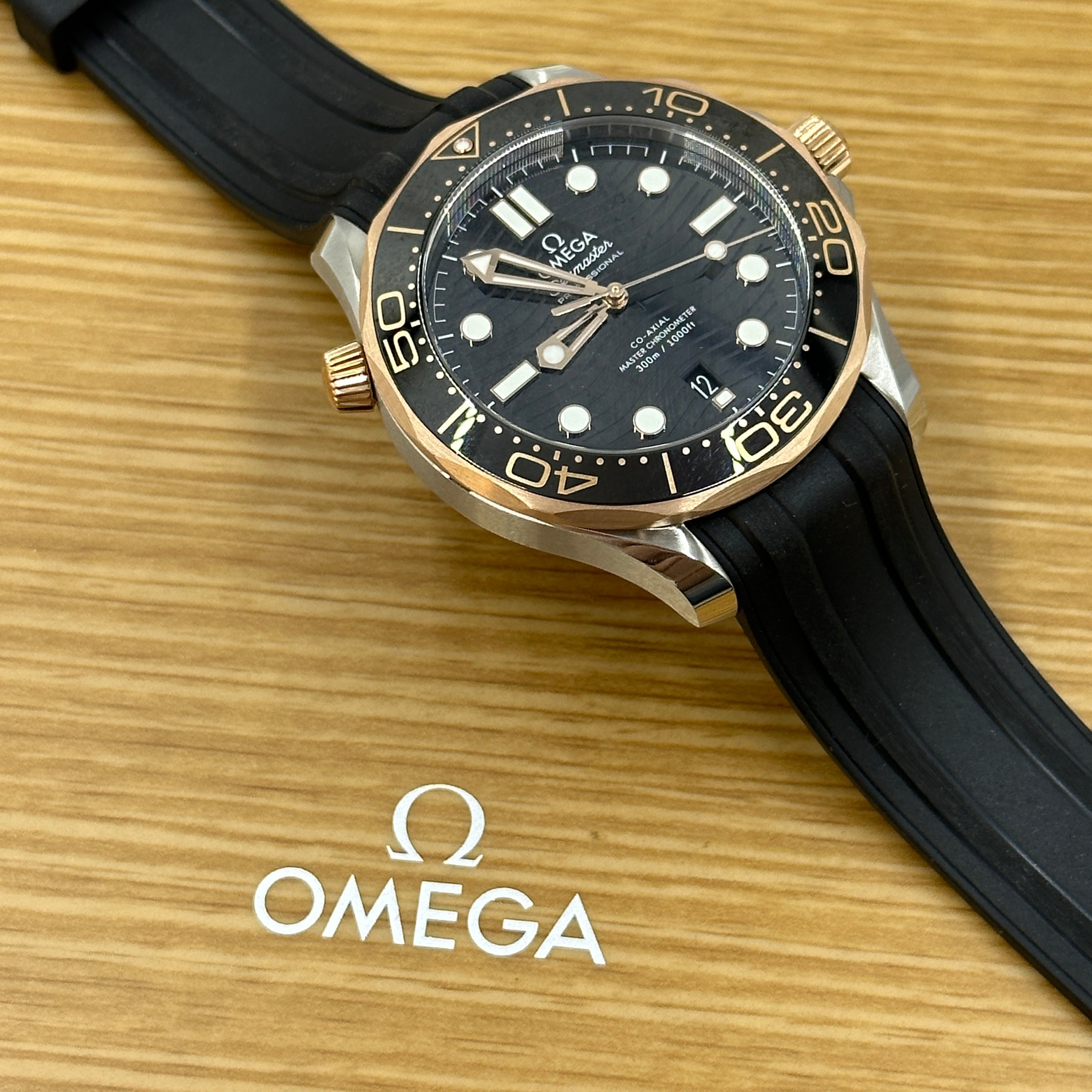 Omega Seamaster Diver 300M 210.22.42.20.01.002
