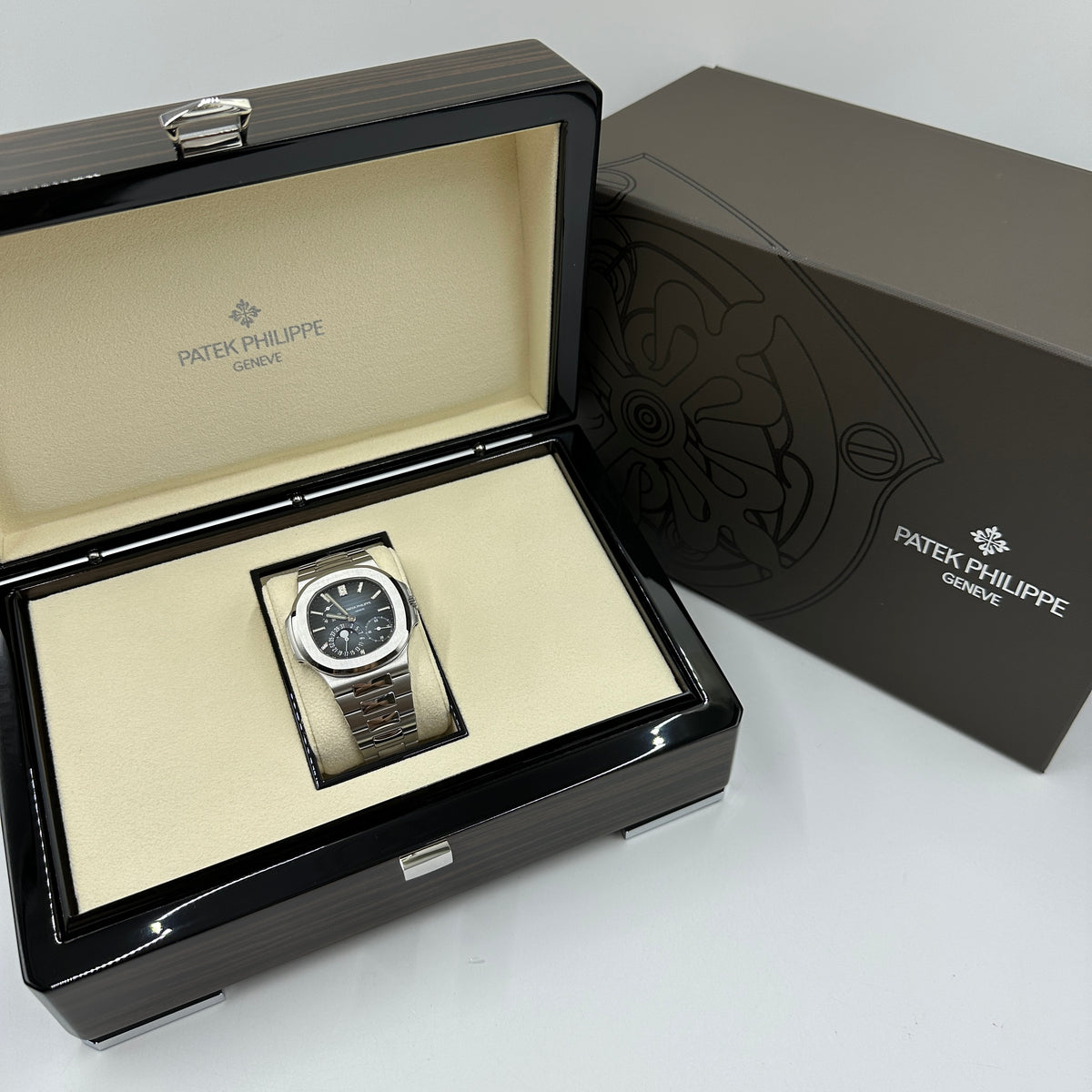 Patek Philippe Nautilus Watch 5712/1A-001 2021