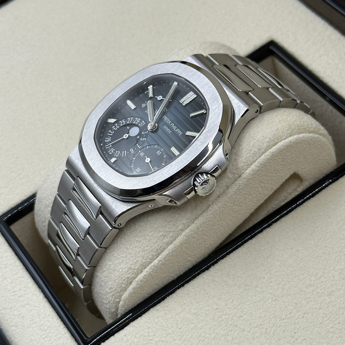 Patek Philippe Nautilus Watch 5712/1A-001 2025