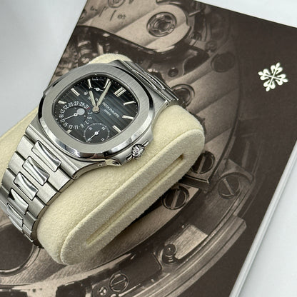 Patek Philippe Nautilus Watch 5712/1A-001 2025