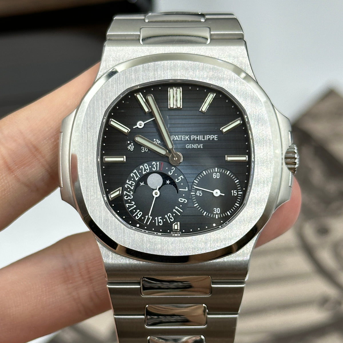Patek Philippe Nautilus Watch 5712/1A-001 2025