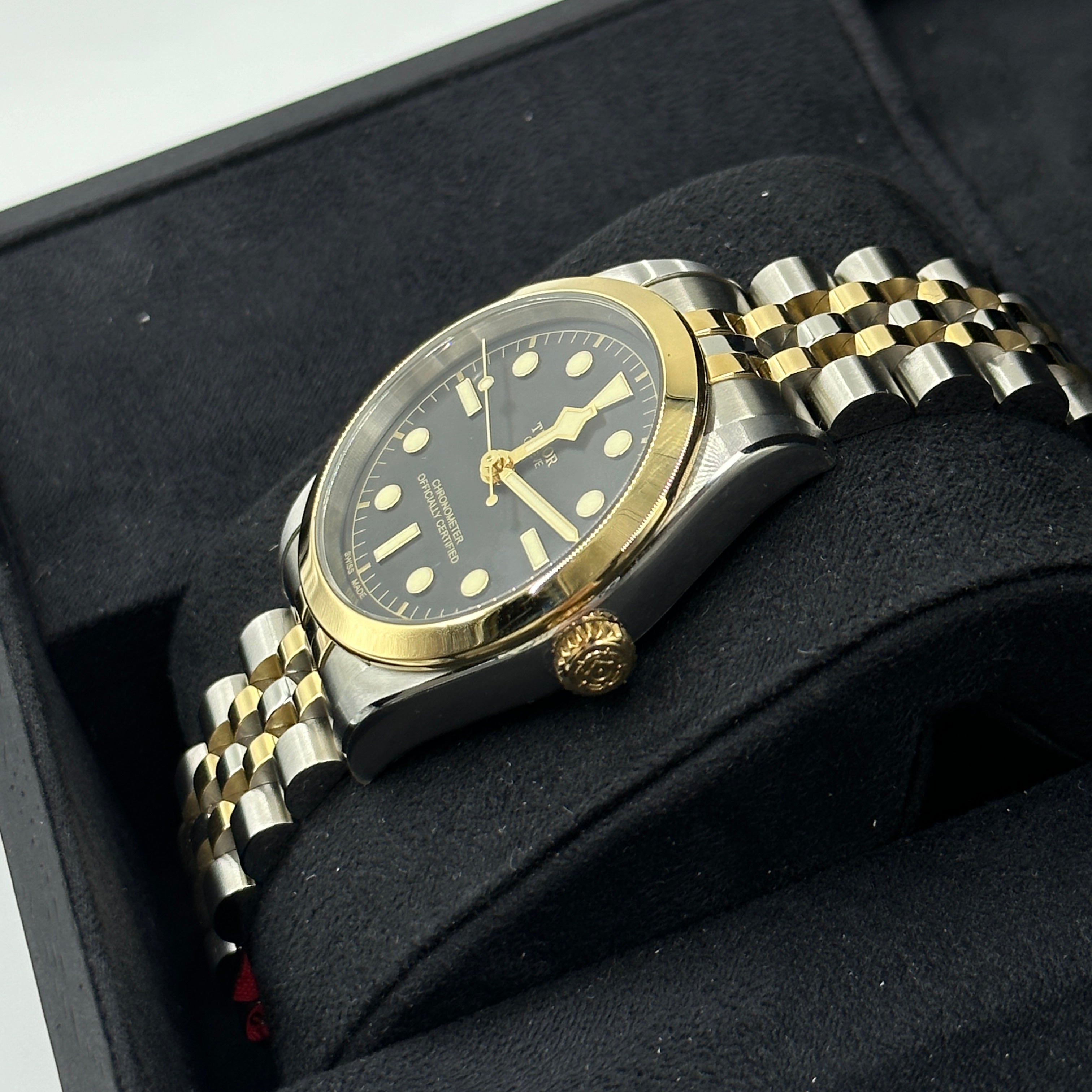 Tudor Black Bay 79643-0001 Black
